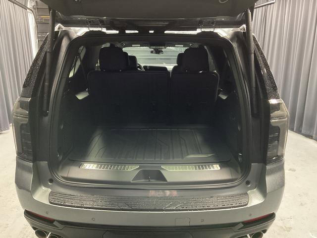 New 2026 Chevrolet Suburban Z71 w/ Comfort Package image 9