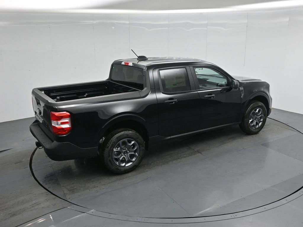 New 2026 Ford Maverick XLT image 36