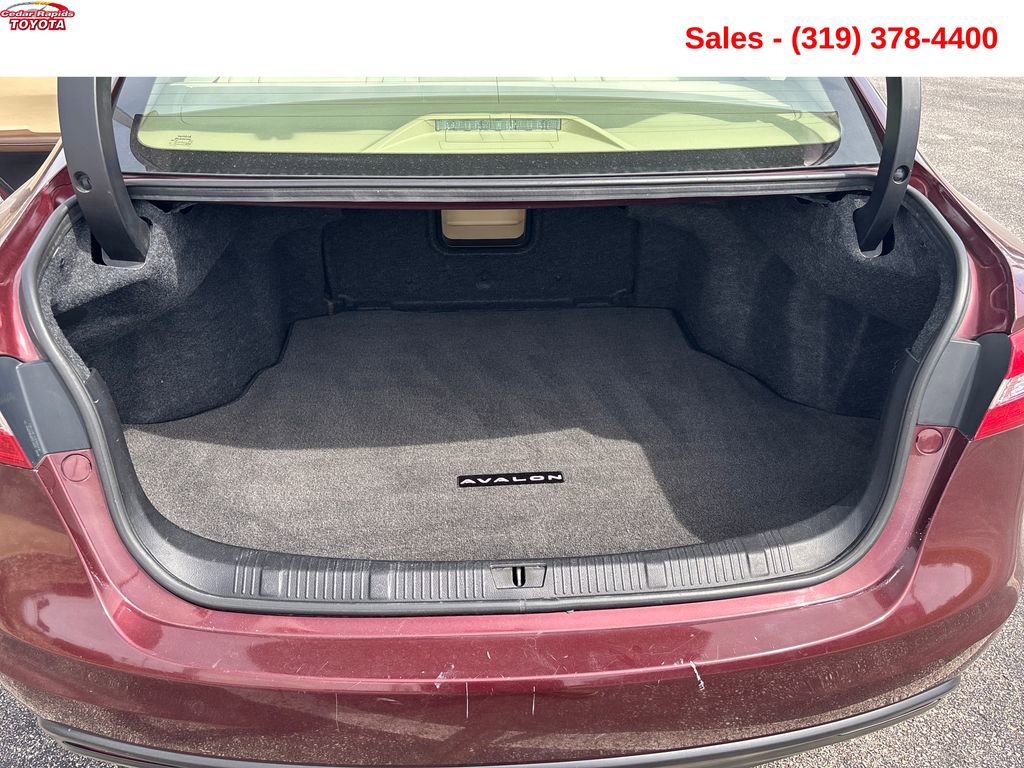 Used 2013 Toyota Avalon XLE FWD image 22