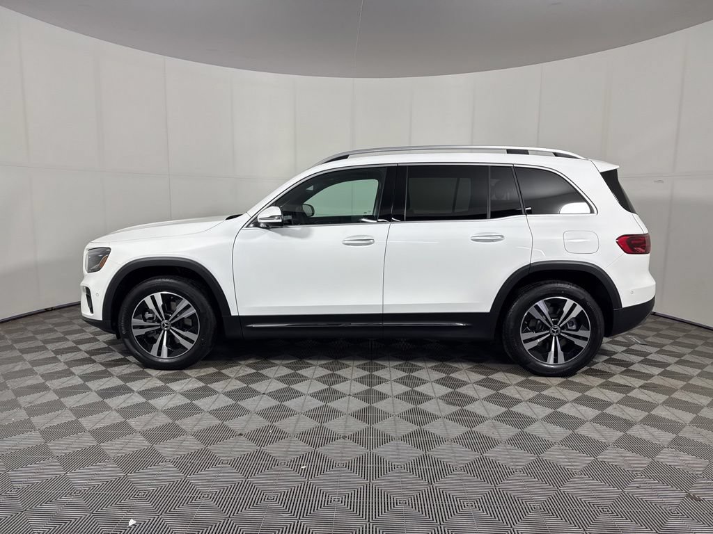New 2026 Mercedes-Benz GLB 250 4MATIC image 2