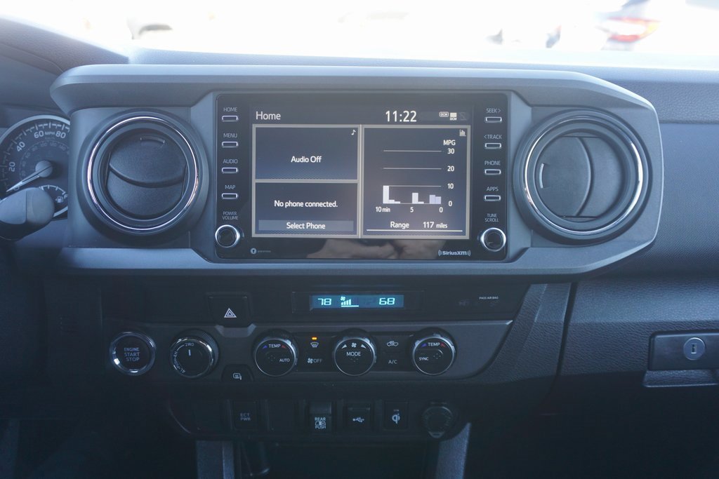 Used 2023 Toyota Tacoma TRD Off-Road image 9