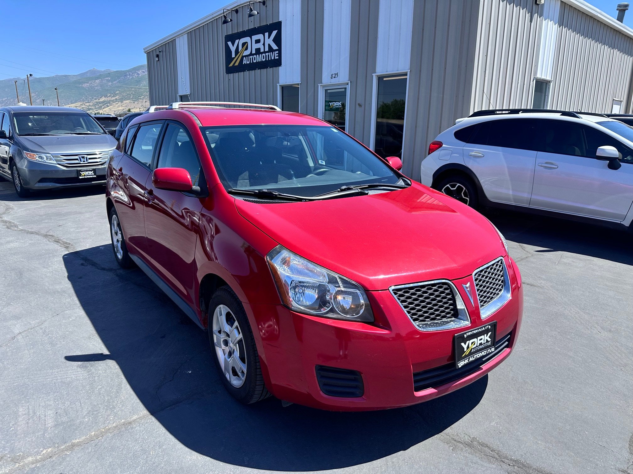 Used 2010 Pontiac Vibe AWD w/ Preferred Package