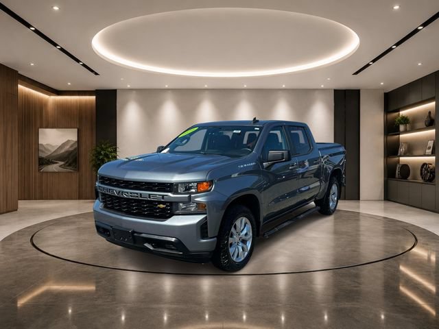 Used 2020 Chevrolet Silverado 1500 Custom w/ Custom Value Package AWD/4WD image 2