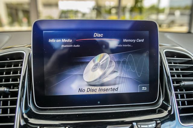 Used 2018 Mercedes-Benz GLS 550 4MATIC image 26