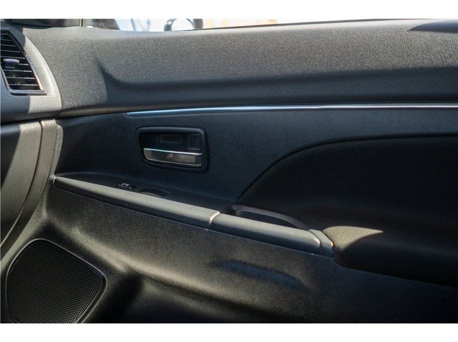 Used 2022 Mitsubishi Outlander Sport FWD image 39