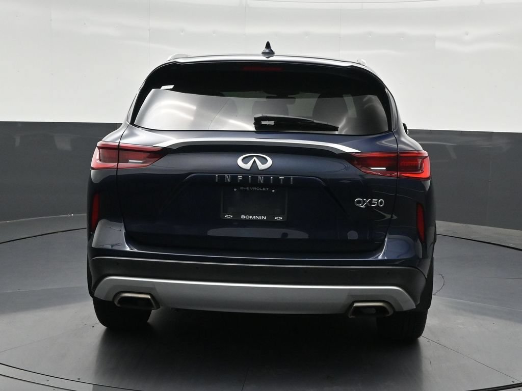 Used 2023 INFINITI QX50 Luxe FWD image 4