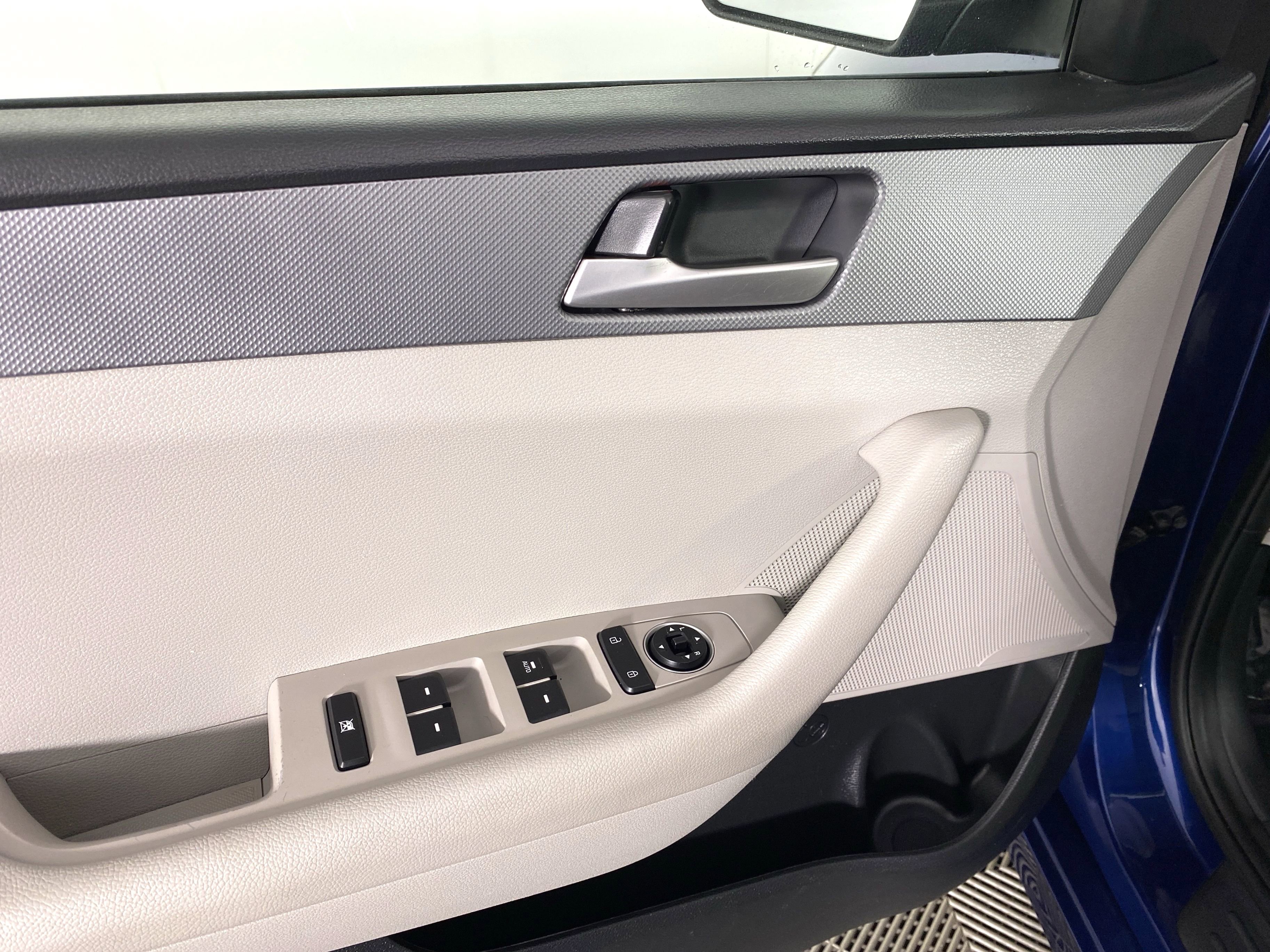 Used 2019 Hyundai Sonata ECO FWD image 14