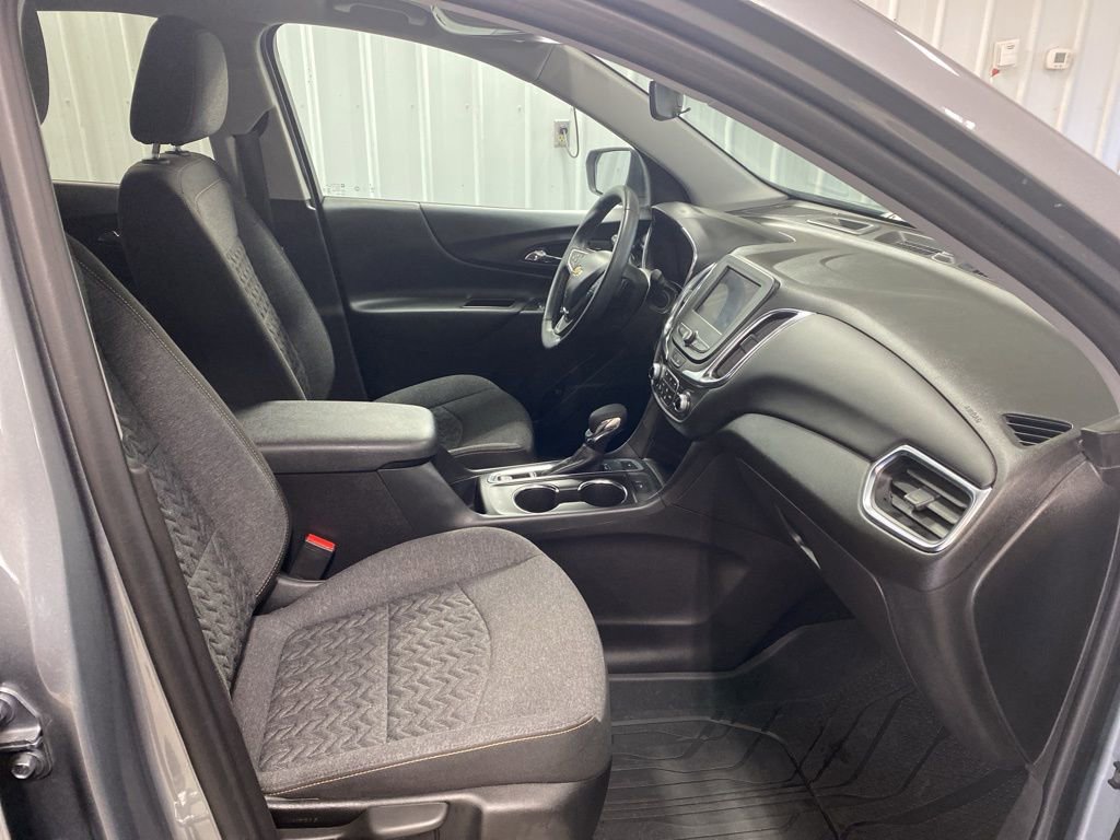 Used 2024 Chevrolet Equinox LT w/ LPO, Floor Liner Package image 23