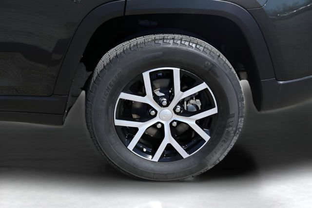 Used 2024 Jeep Grand Cherokee Limited image 9