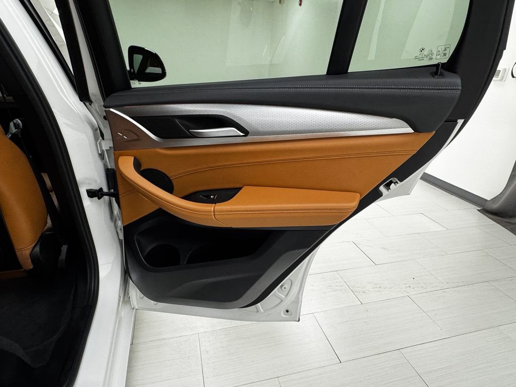 Used 2018 BMW X3 xDrive30i image 15