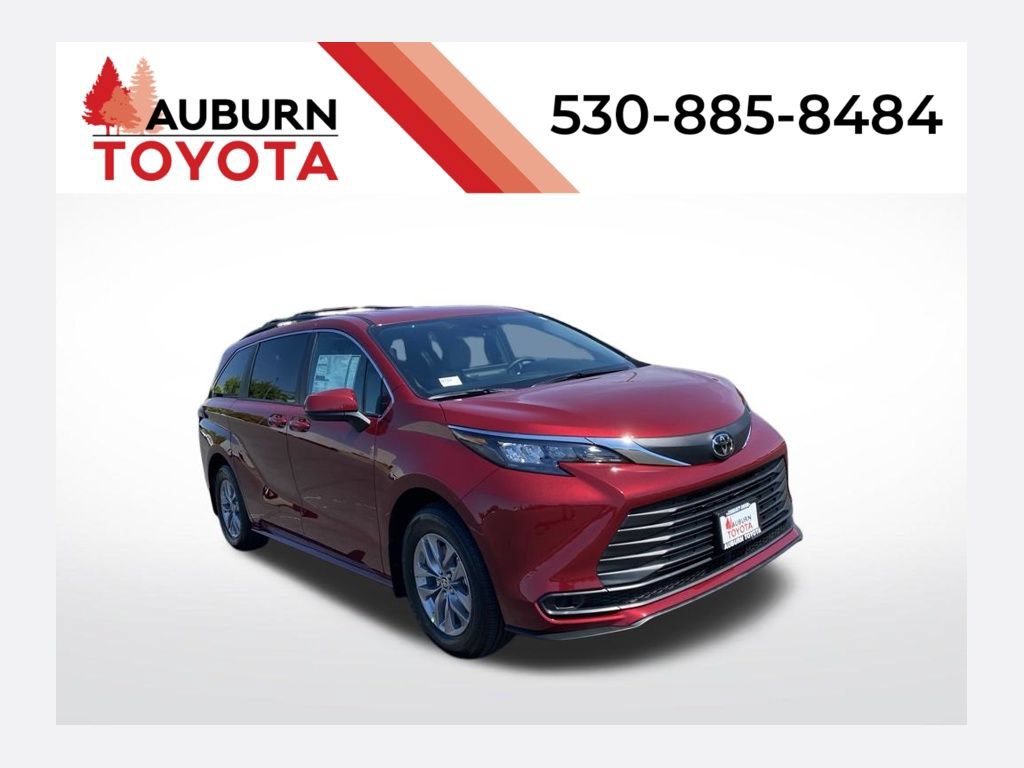 New 2026 Toyota Sienna LE FWD image 1