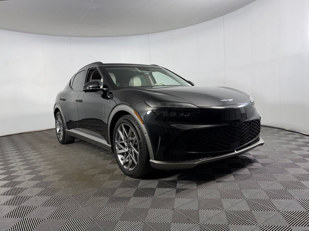 Used 2023 Genesis GV60 Advanced AWD/4WD image 5