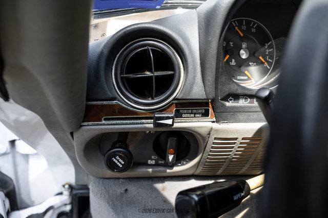 Used 1988 Mercedes-Benz 560 SL image 39