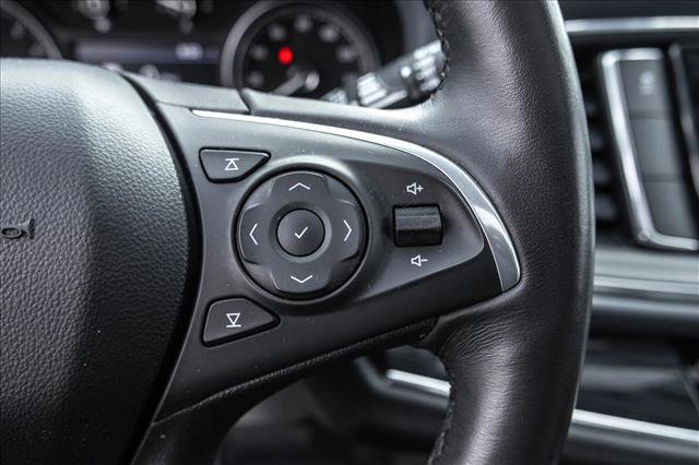 Used 2020 Buick Enclave Essence w/ Sport Touring Edition image 15