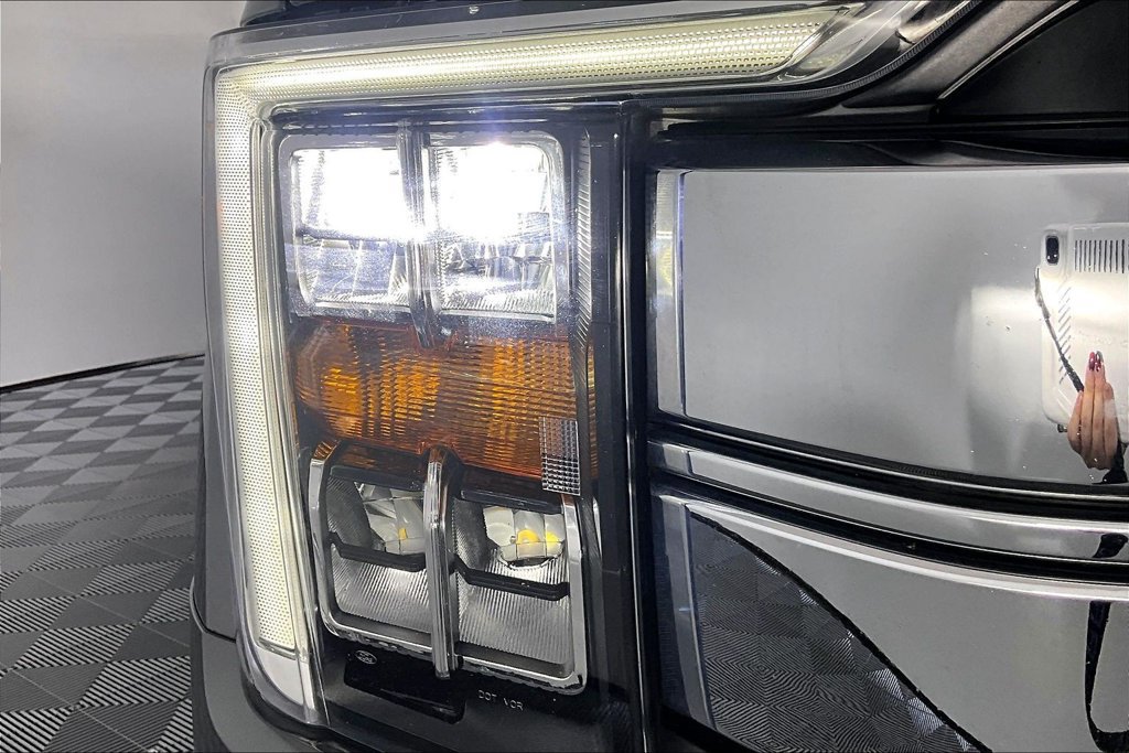 Used 2023 Ford F150 Lariat RWD image 28