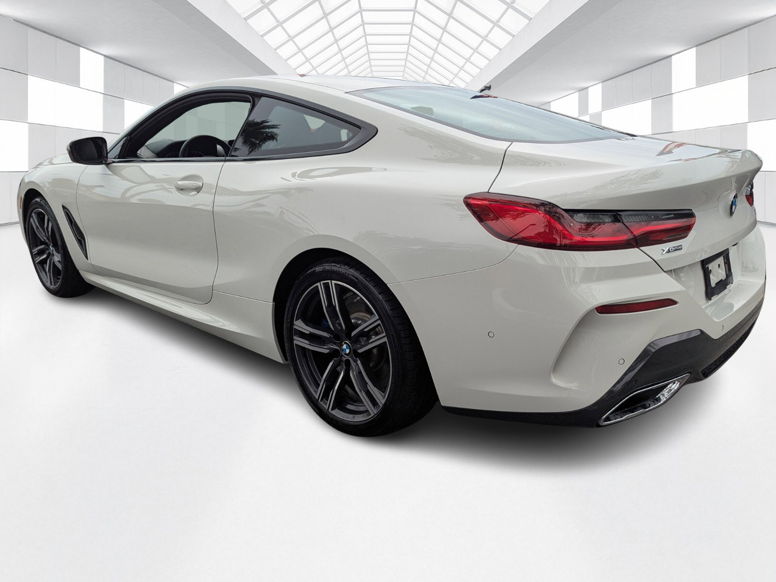 Used 2024 BMW 840i xDrive Coupe w/ Driving Assistance Package AWD/4WD image 4