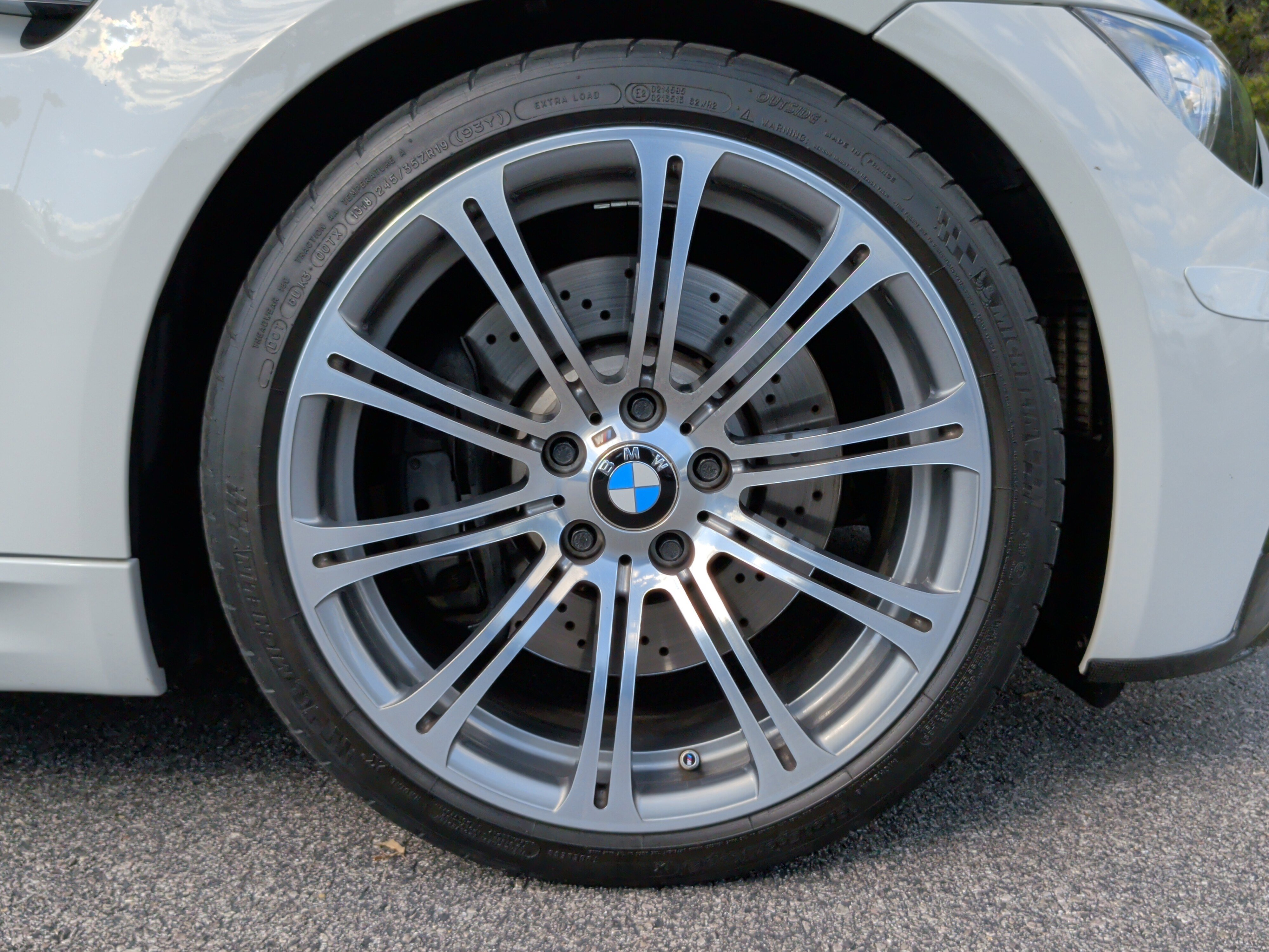 Used 2013 BMW M3 Convertible image 14