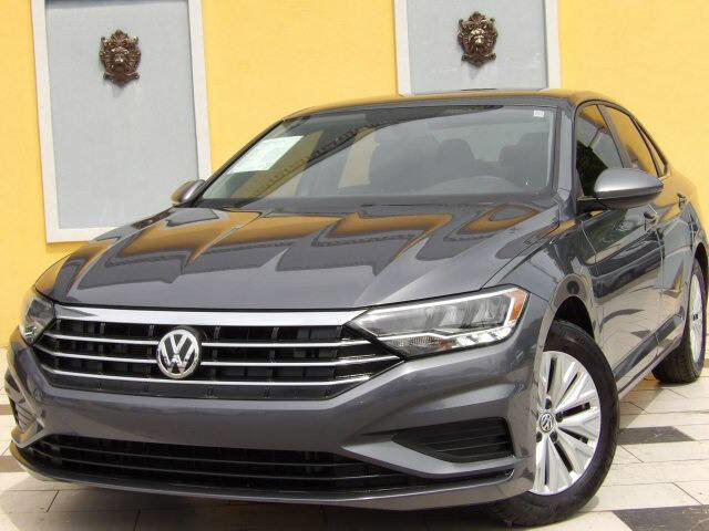 Used 2020 Volkswagen Jetta S w/ Driver Assistance Package image 3