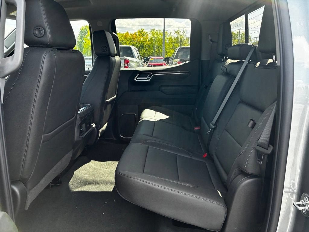 New 2026 Chevrolet Silverado 1500 LT AWD/4WD image 24
