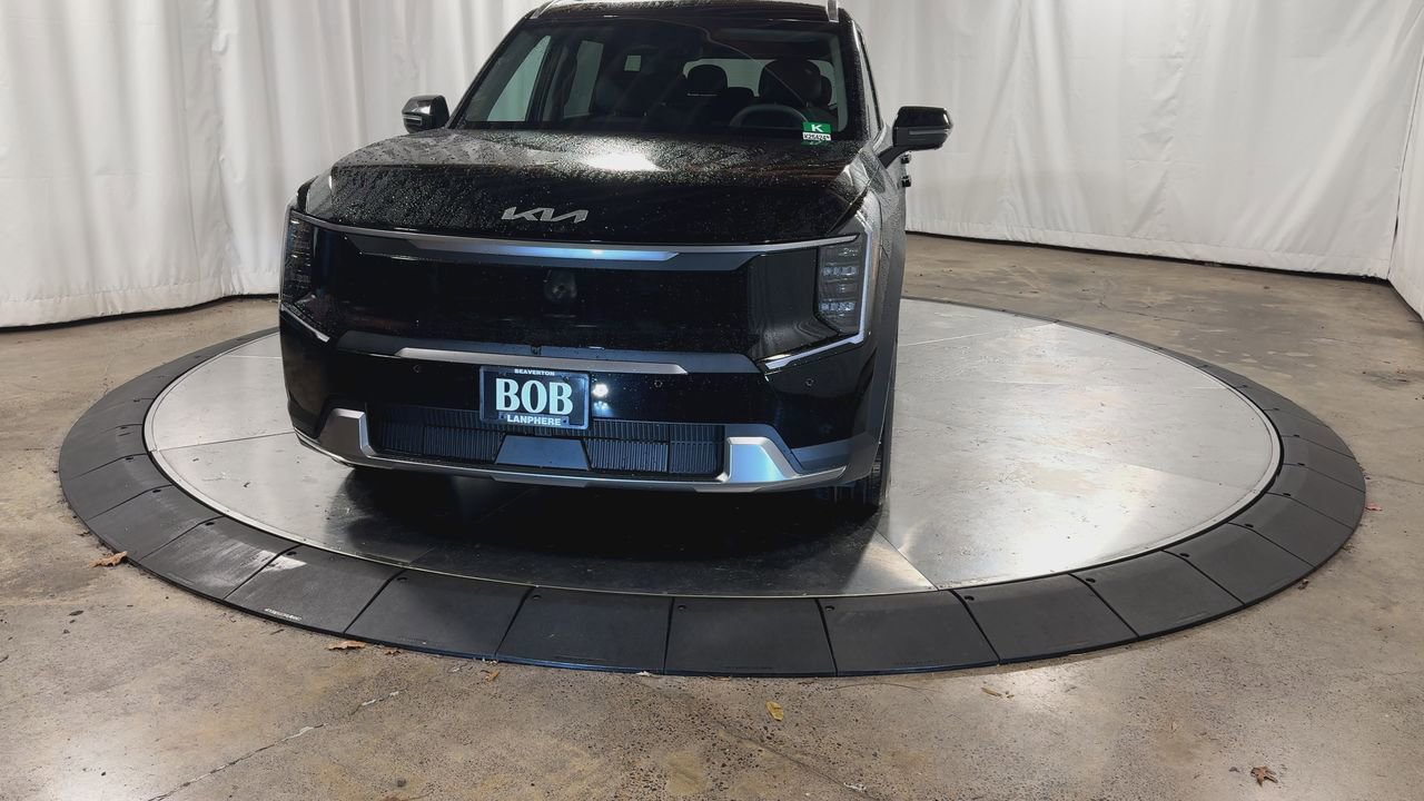New 2026 Kia EV9 Wind image 4