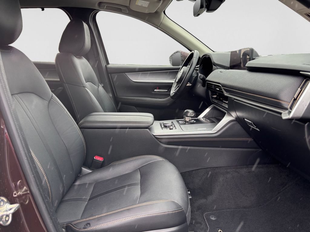 Used 2024 MAZDA CX-90 Plug-In Hybrid w/ Premium Pkg AWD/4WD image 15