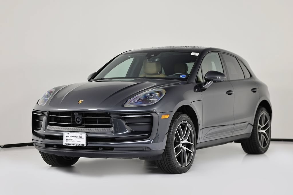 Certified 2026 Porsche Macan AWD/4WD image 1