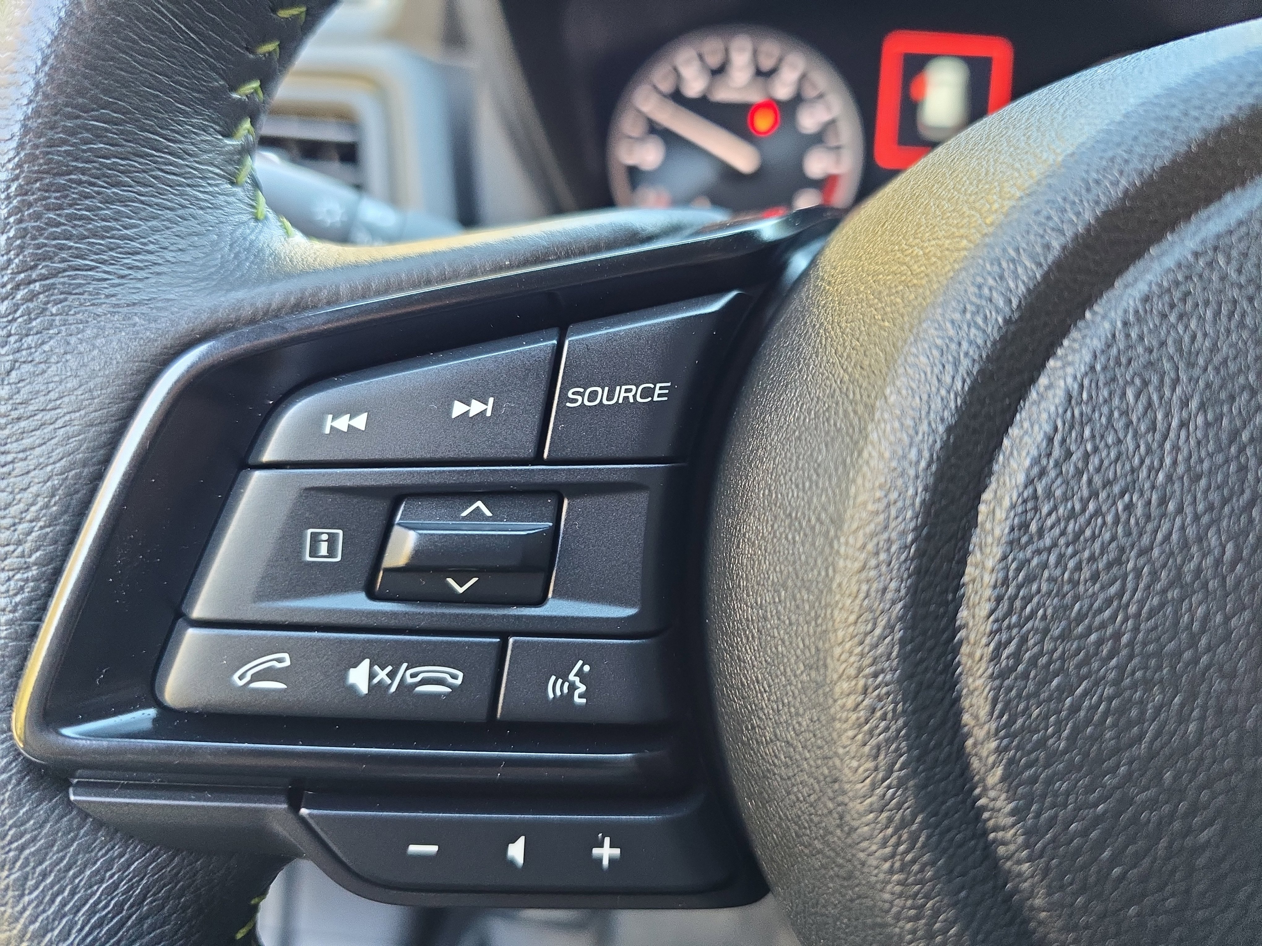 Used 2023 Subaru Ascent Onyx Edition Limited image 18