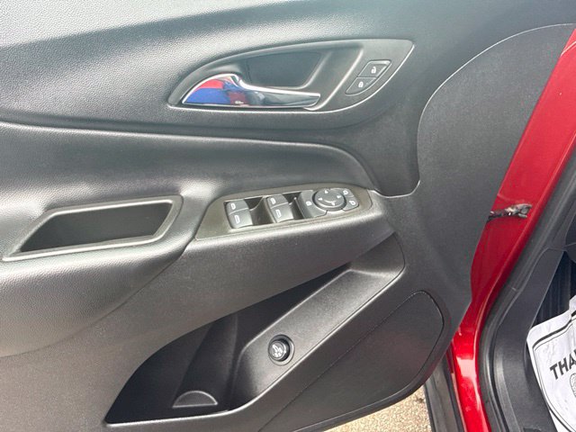 Used 2023 Chevrolet Equinox LT FWD image 18