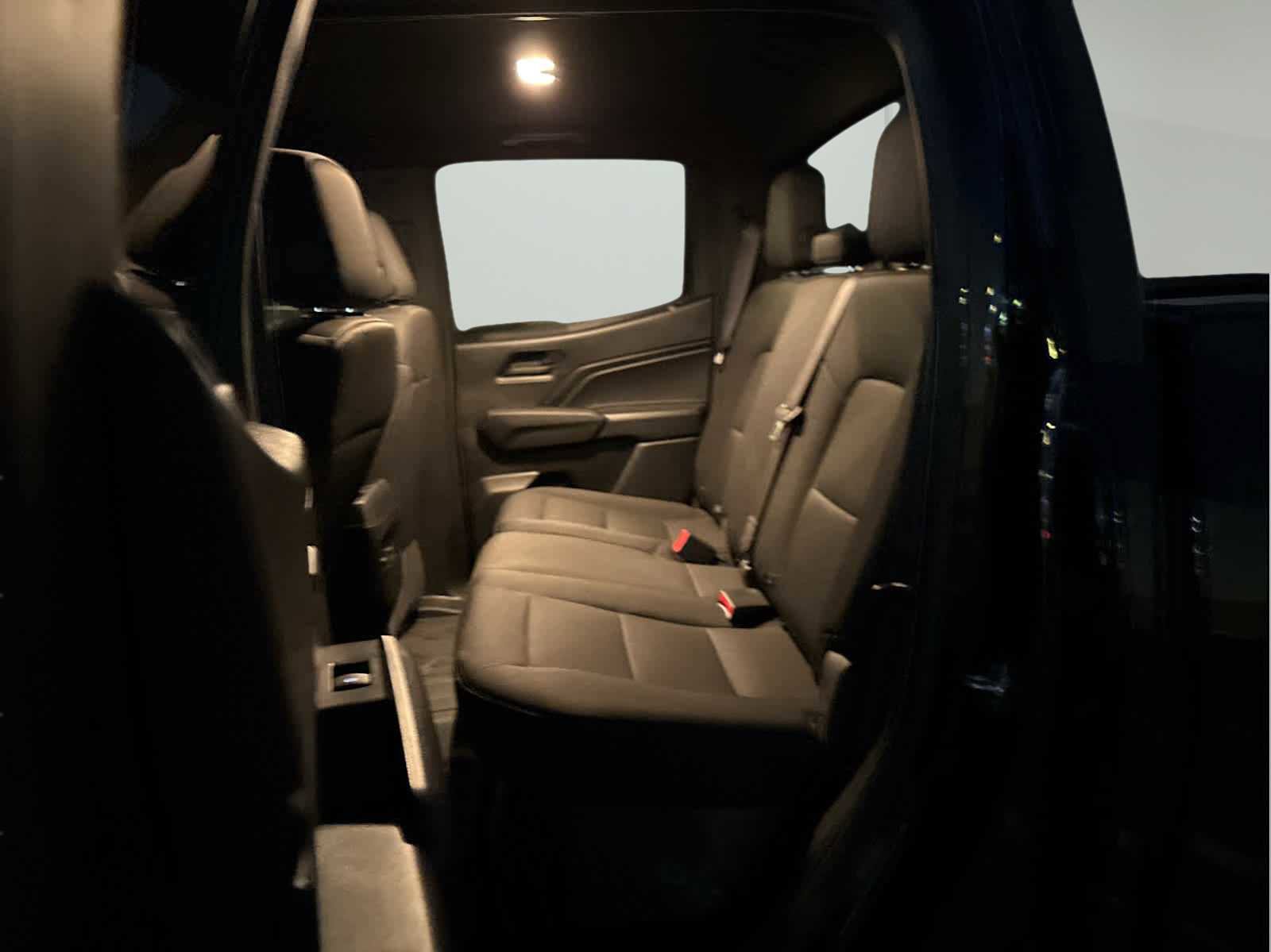 Used 2024 Chevrolet Colorado Trail Boss image 10