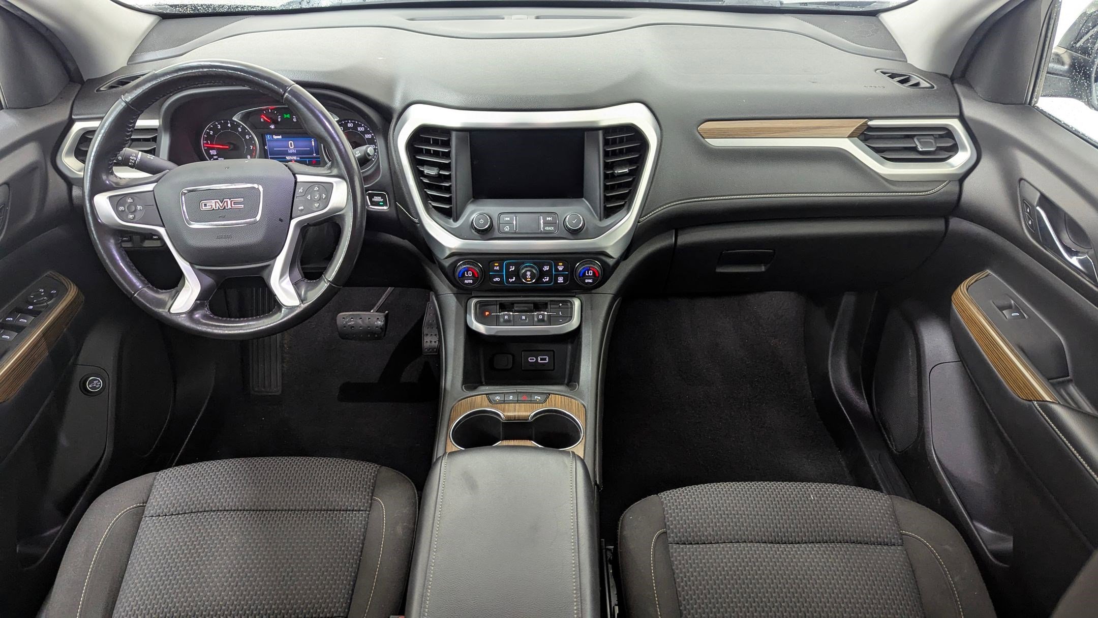 Used 2020 GMC Acadia SLE w/ Driver Convenience Package image 14