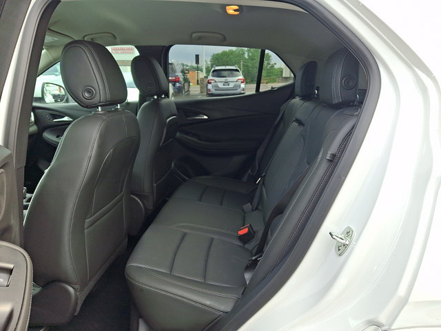 Used 2025 Buick Encore GX Avenir w/ Avenir Technology Package FWD image 10