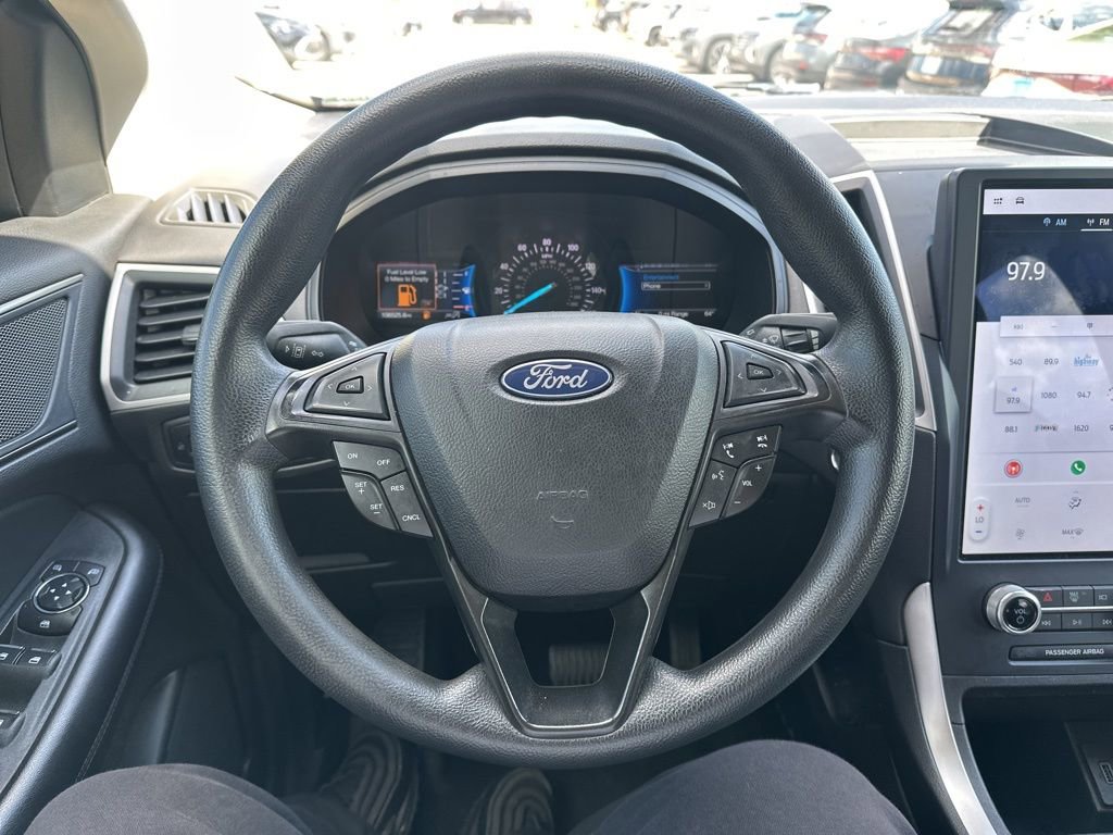 Used 2023 Ford Edge SE w/ Black Appearance Package AWD/4WD image 9