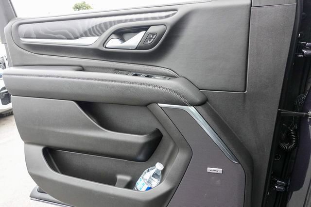 Used 2024 GMC Yukon XL Denali image 16