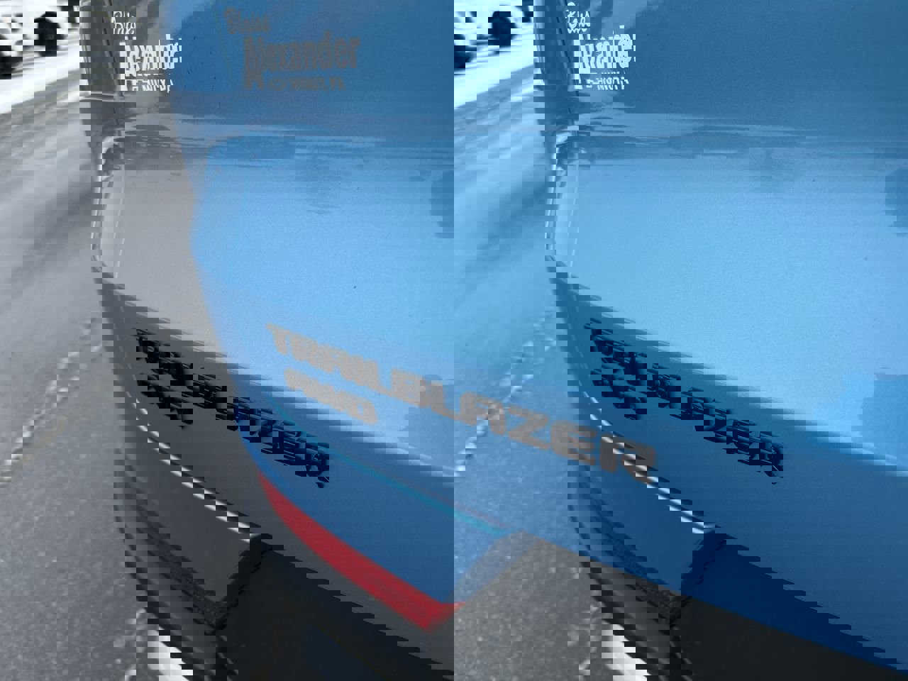 Used 2025 Chevrolet TrailBlazer LT w/ Convenience Package image 11