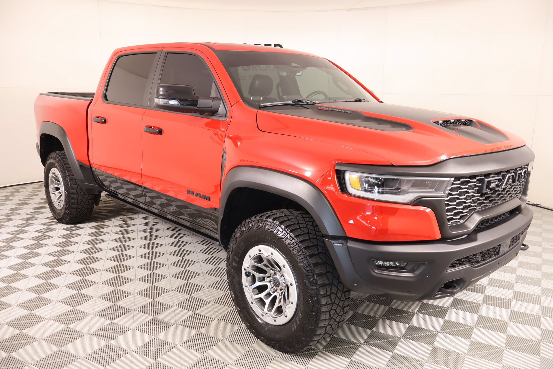 Used 2025 RAM 1500 RHO w/ RHO Level 1 Equipment Group AWD/4WD image 1