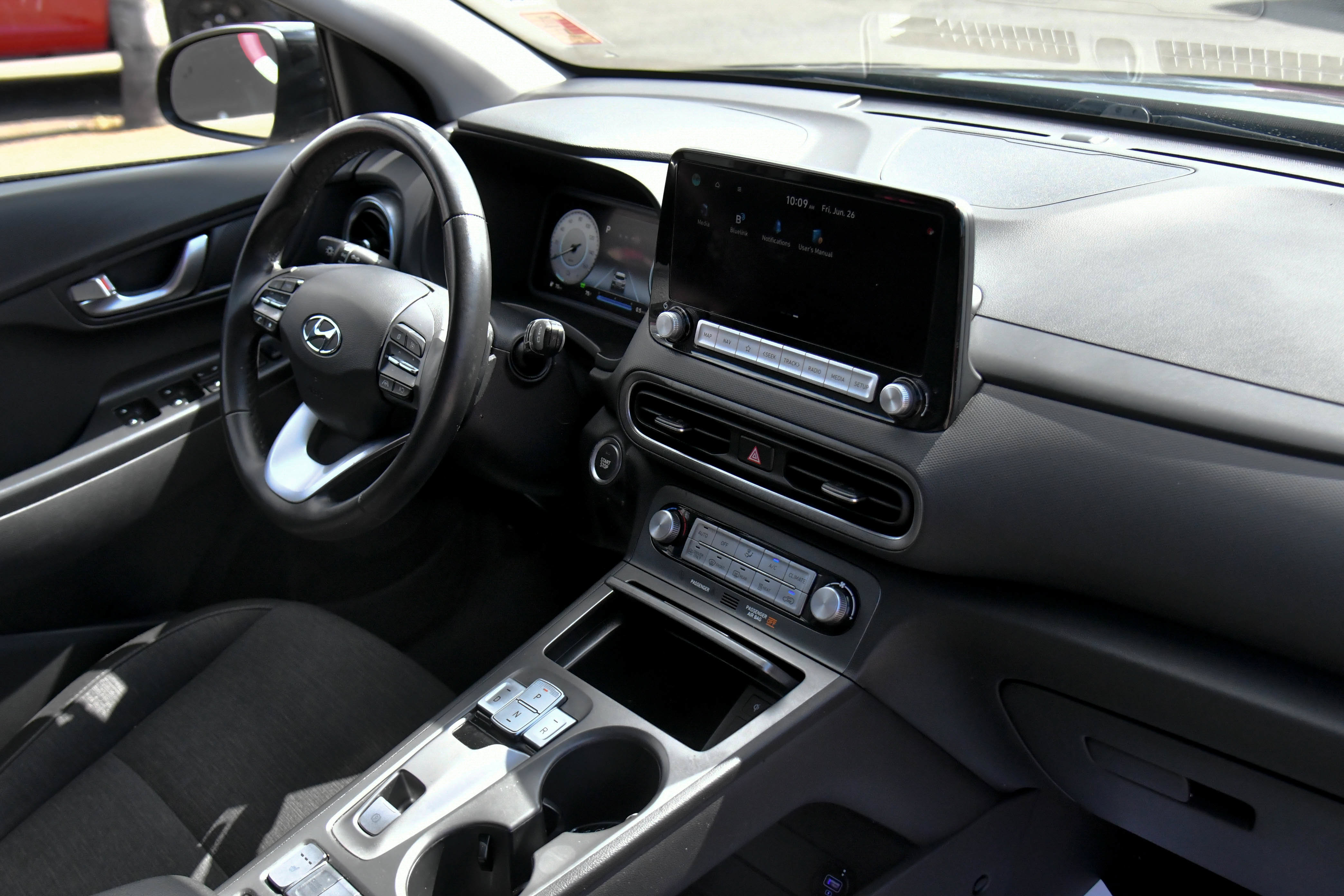 Used 2023 Hyundai Kona SEL FWD image 46