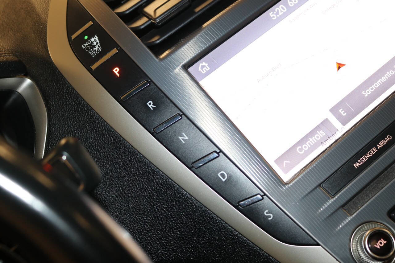 Used 2020 Lincoln MKZ Reserve w/ Elements Package FWD image 52
