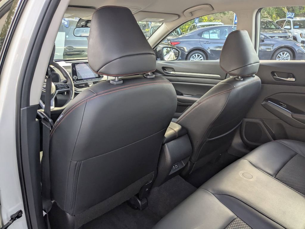 Used 2025 Nissan Altima 2.5 SR image 22