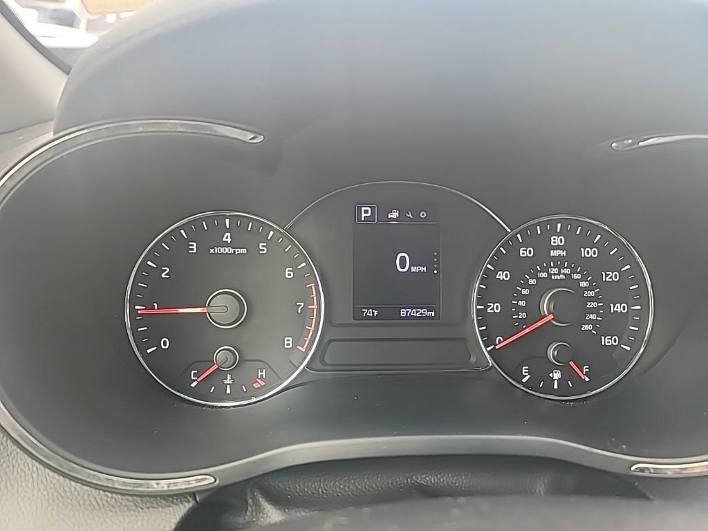 Used 2018 Kia Forte LX w/ LX Rear Camera Package image 14