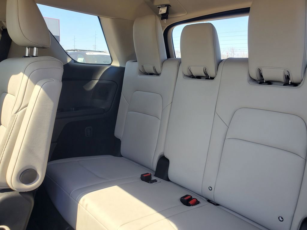 New 2026 Nissan Pathfinder SL AWD/4WD image 33