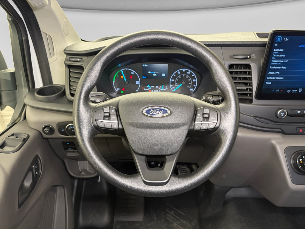 Used 2024 Ford E-Transit Low Roof RWD image 7