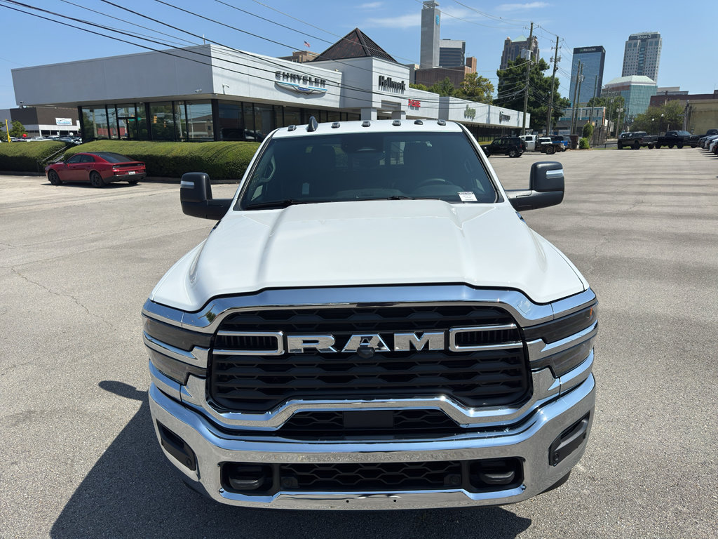 New 2027 RAM 3500 Tradesman AWD/4WD image 4