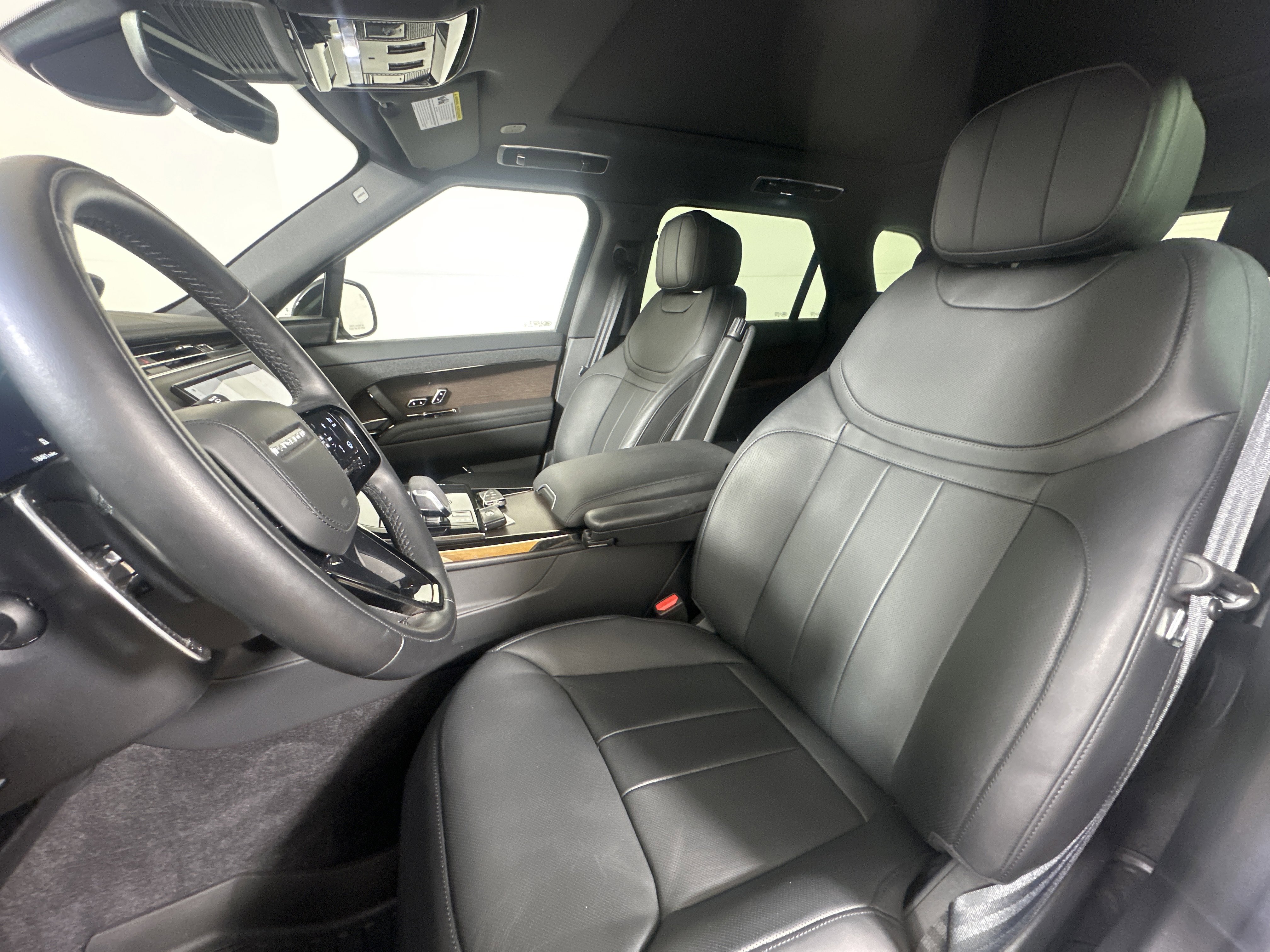 Used 2024 Land Rover Range Rover Sport Dynamic SE image 9