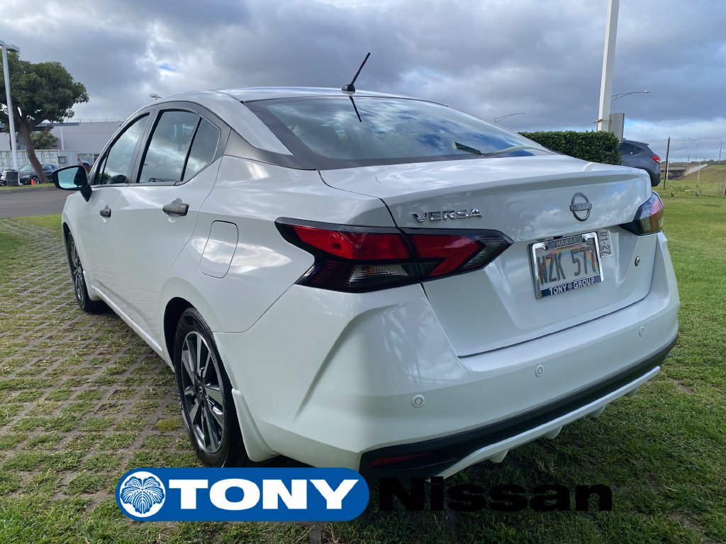 Used 2024 Nissan Versa S w/ S Plus Package FWD image 23