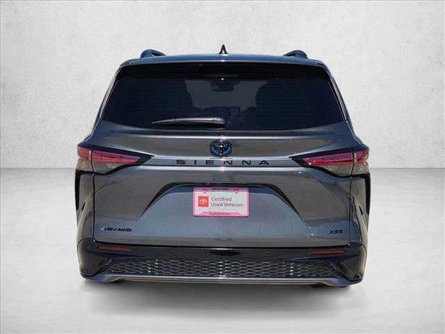 Certified 2025 Toyota Sienna XSE w/ XSE Premium Package image 7