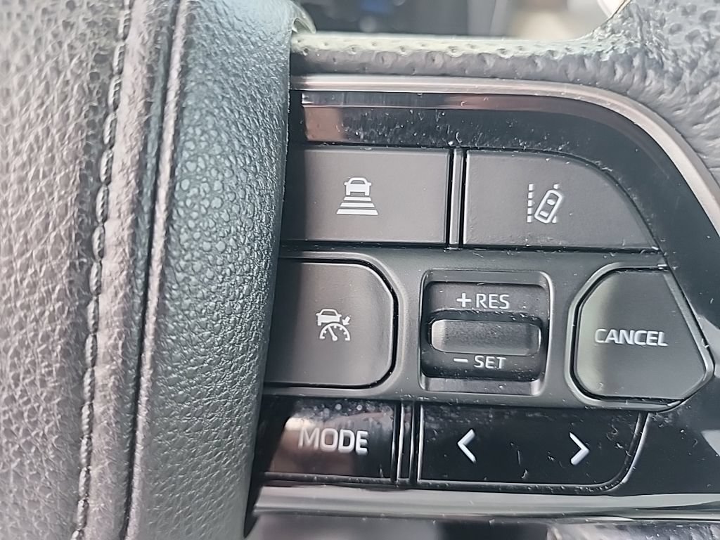 Used 2024 Toyota Sequoia Capstone AWD/4WD image 9