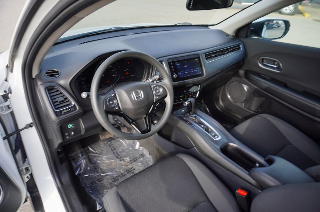 Used 2021 Honda HR-V EX image 25