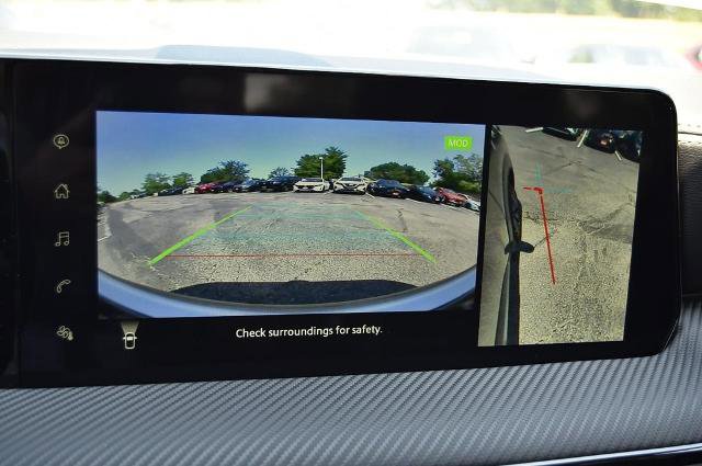 New 2025 Nissan Kicks SR image 14