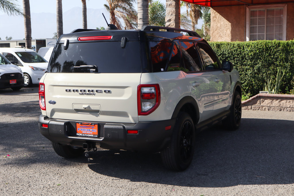 Used 2025 Ford Bronco Sport Outer Banks w/ Outer Banks Tech Package+ AWD/4WD image 9