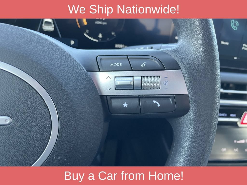 Used 2025 Hyundai Santa Cruz SEL AWD/4WD image 29
